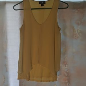 IZ Byer tank blouse